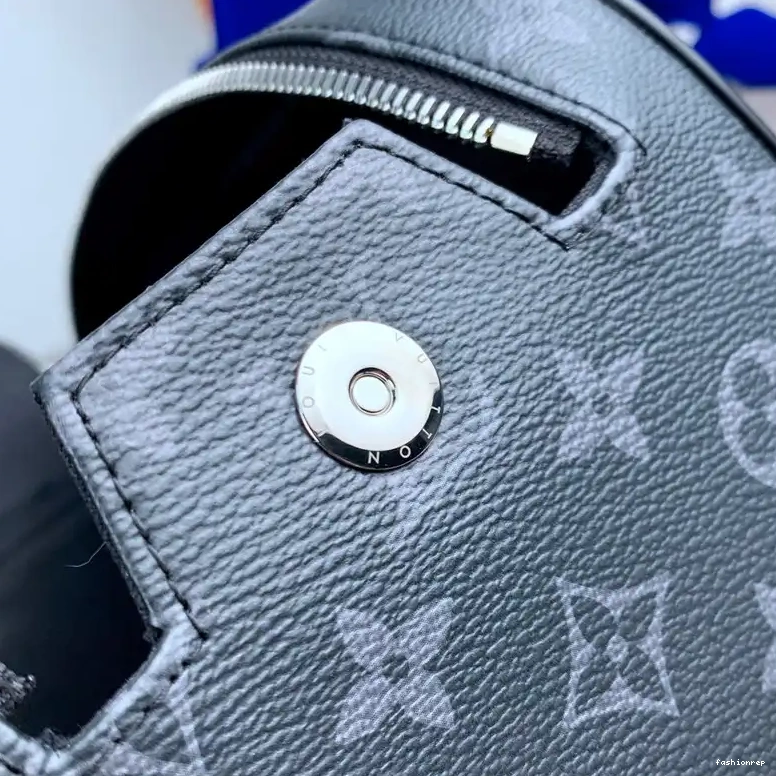 Fashionrepsfam ru 2301YZ0017 LV Bag 0820